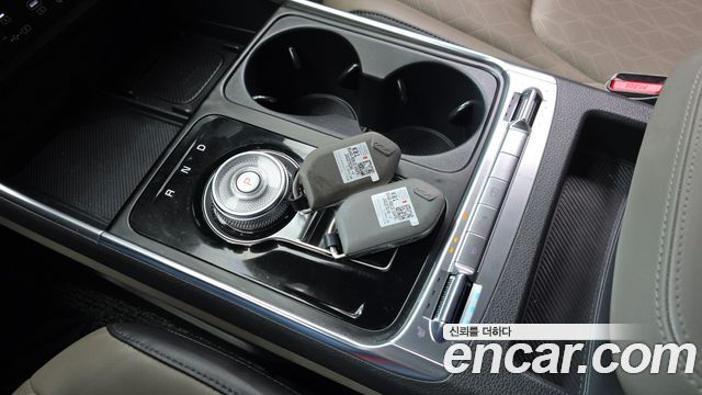 Kia Canival 2024 — photo 9