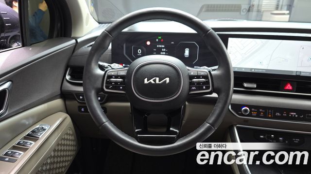Kia Canival 2024 — photo 13