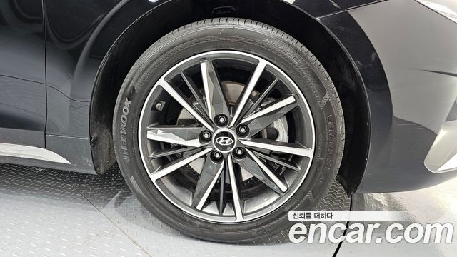 Hyundai Grandeur 2022 — photo 5