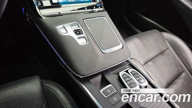 Hyundai Grandeur 2022 — photo 10