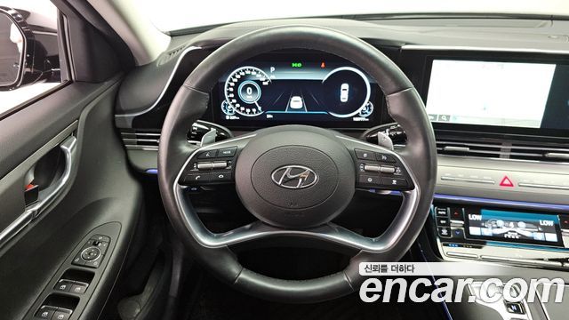 Hyundai Grandeur 2022 — photo 13