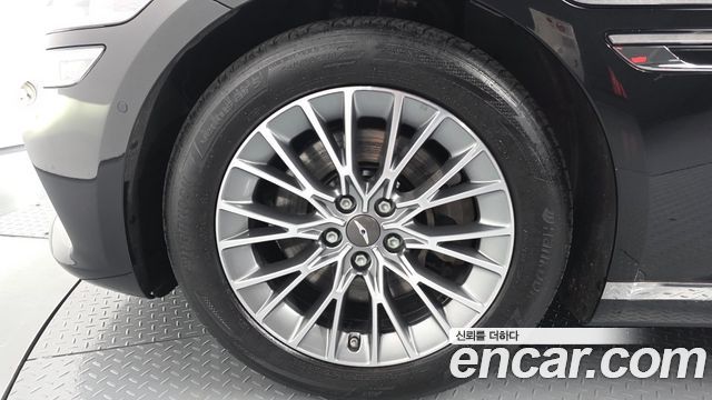 Genesis G80 2023 — photo 5