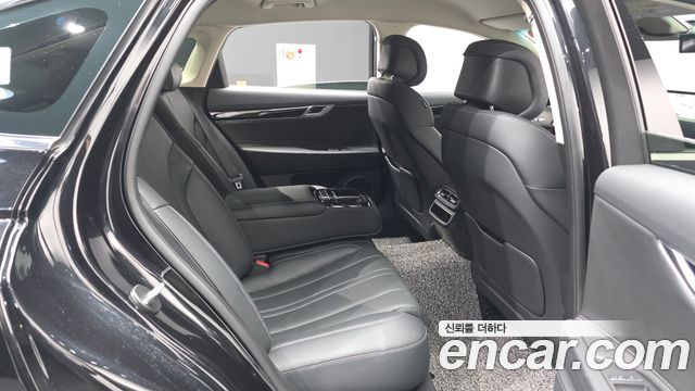 Genesis G80 2023 — photo 12