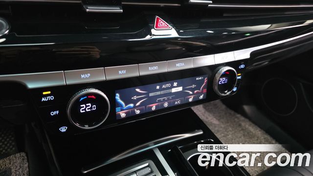 Genesis G80 2023 — photo 18