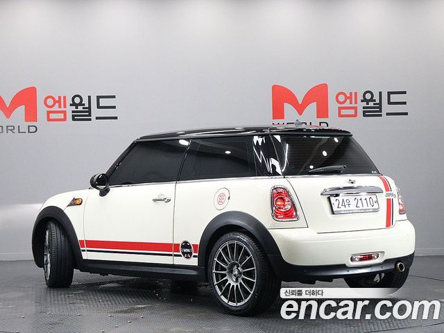 Mini Cooper 2012 — photo 4