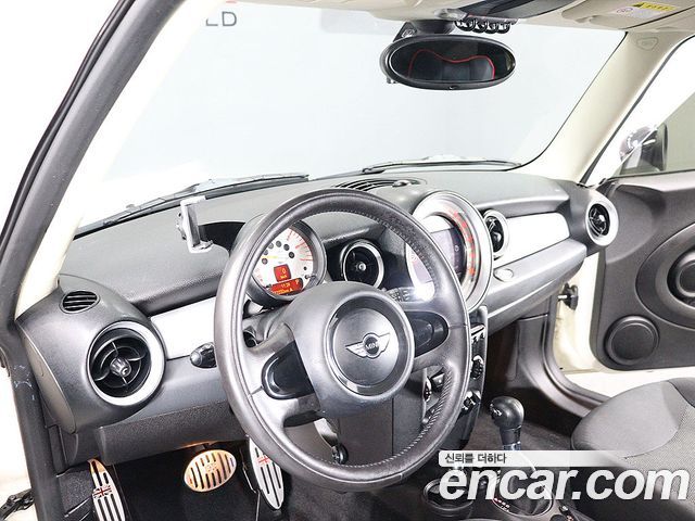 Mini Cooper 2012 — photo 9