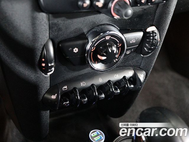 Mini Cooper 2012 — photo 11