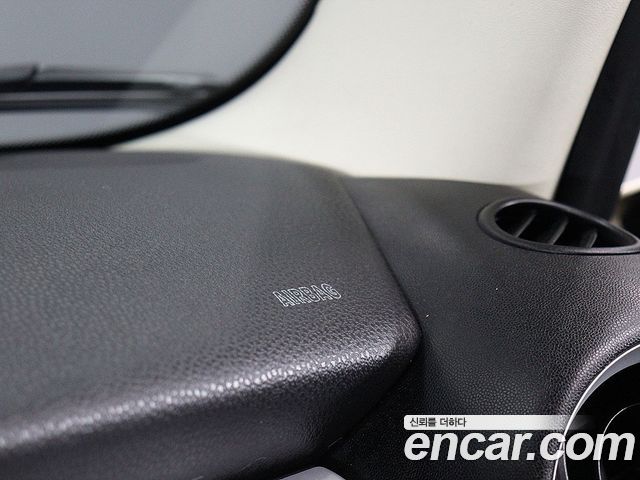 Mini Cooper 2012 — photo 14