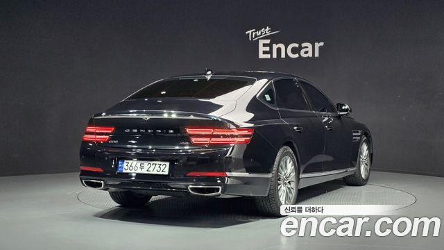 Genesis G80 2023 — photo 2