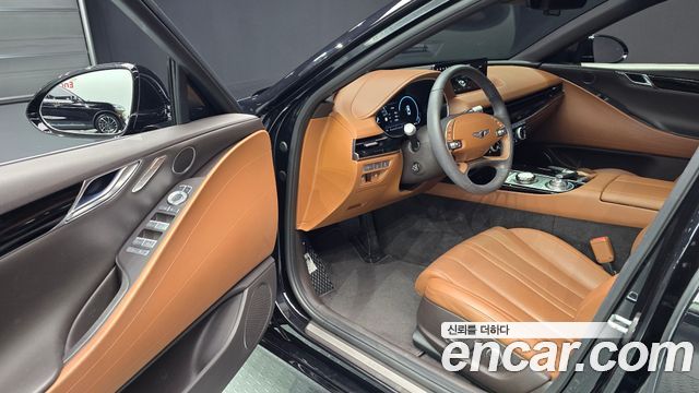 Genesis G80 2023 — photo 11