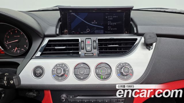BMW Z4 2016 — photo 13