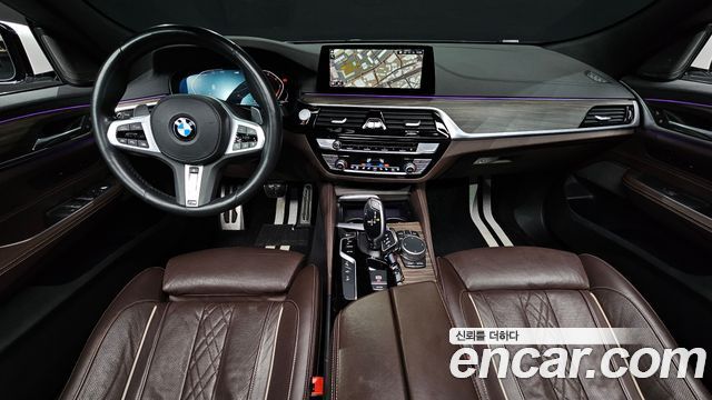BMW Gran Turismo 2020 — photo 7