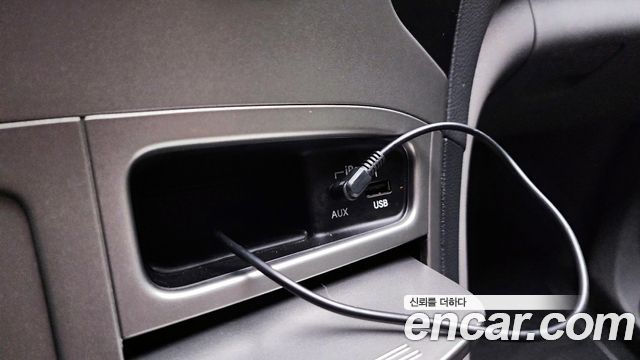 Hyundai Starex 2013 — photo 20