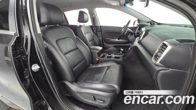 Kia Sportage 2019 — photo 11