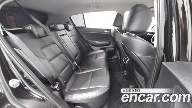 Kia Sportage 2019 — photo 12