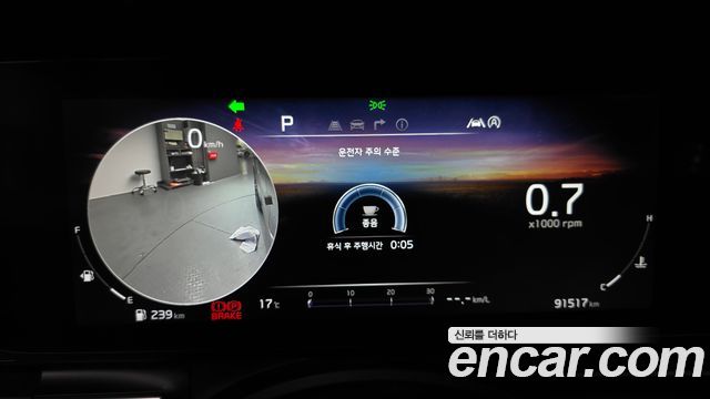 Kia Canival 2021 — photo 8