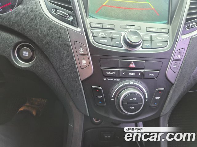 Hyundai Santafe 2014 — photo 12
