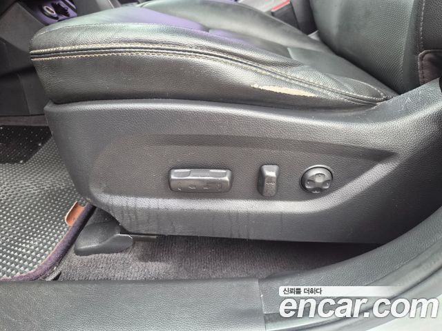 Hyundai Santafe 2014 — photo 18