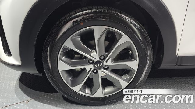 Kia Stonic 2019 — photo 5