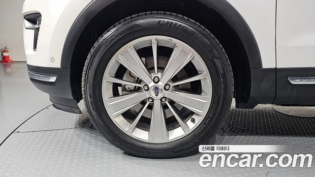 Ford Explorer 2018 — photo 5