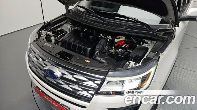 Ford Explorer 2018 — photo 6