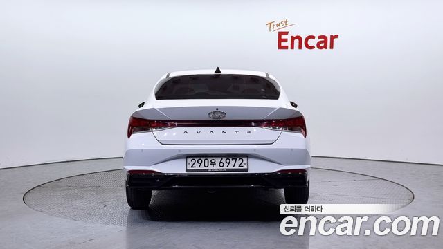 Hyundai AVANTE 2021 — photo 4