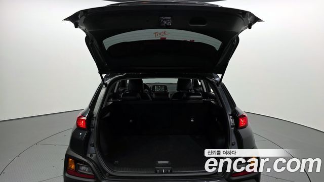Hyundai Kona 2018 — photo 20