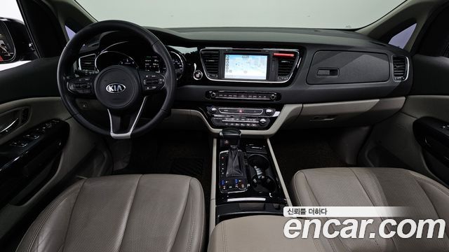 Kia Canival 2017 — photo 7