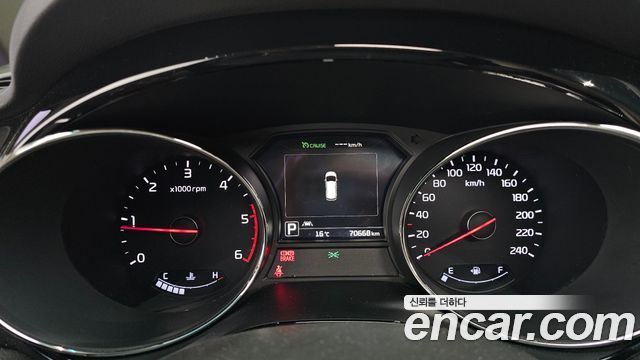 Kia Canival 2017 — photo 8