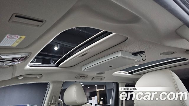 Kia Canival 2017 — photo 16