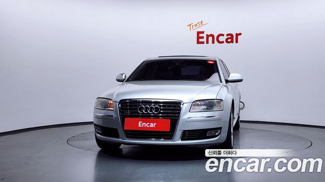 Audi A8 2010 — photo 3