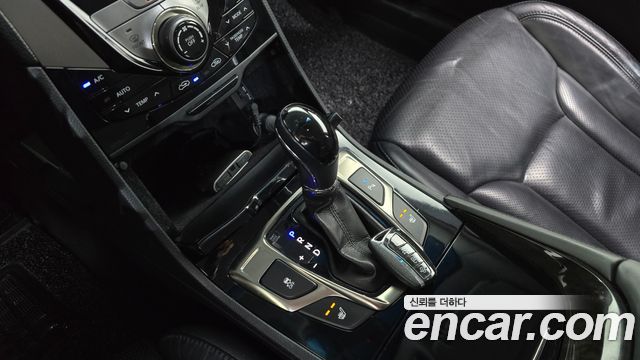 Hyundai Grandeur 2011 — photo 9
