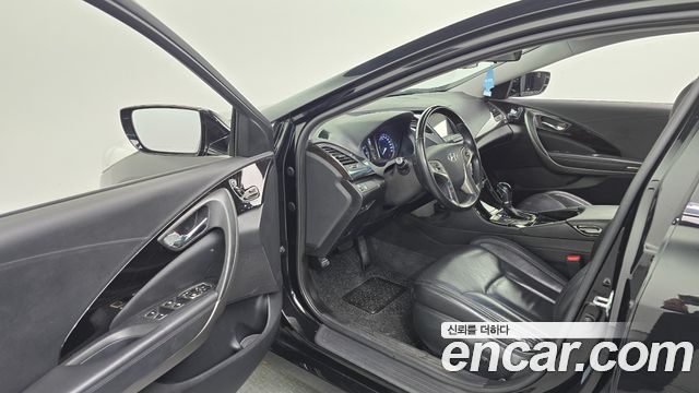 Hyundai Grandeur 2011 — photo 10
