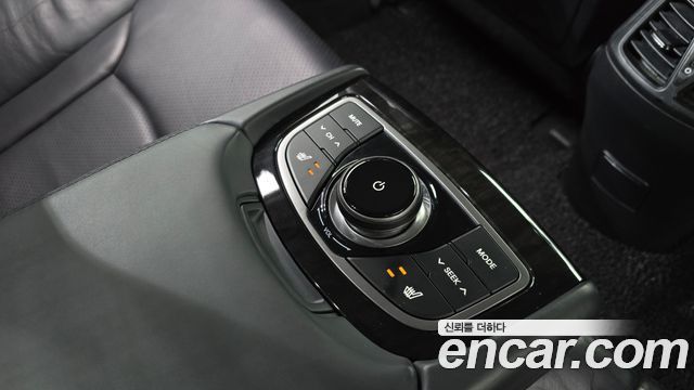 Hyundai Grandeur 2011 — photo 17