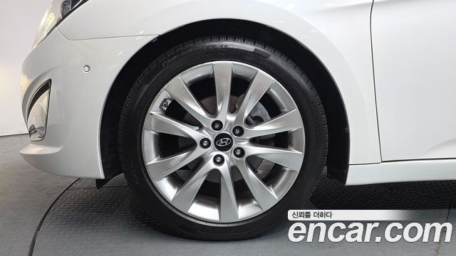 Hyundai i40 2012 — photo 5