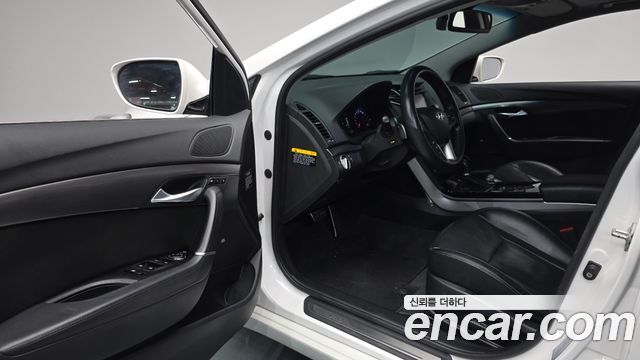 Hyundai i40 2012 — photo 11