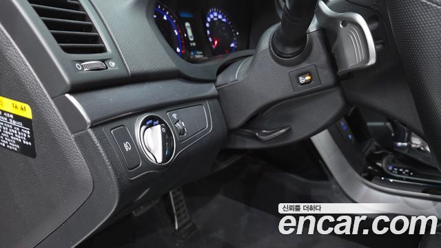 Hyundai i40 2012 — photo 19