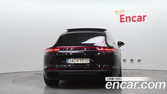 Porsche Panamera 2018 — photo 4