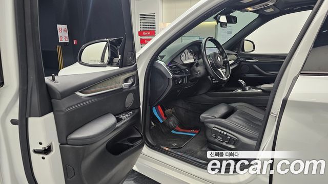 BMW X5 2015 — photo 11