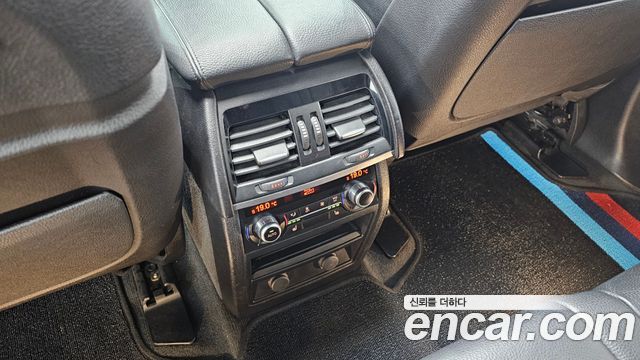 BMW X5 2015 — photo 18