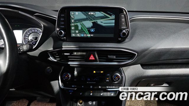 Hyundai Santafe 2019 — photo 12