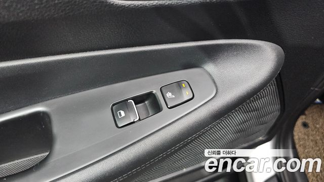 Hyundai Santafe 2019 — photo 18