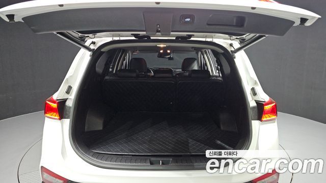 Hyundai Santafe 2019 — photo 20