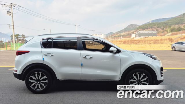 Kia Sportage 2017 — photo 3