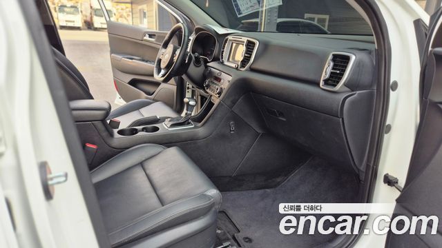 Kia Sportage 2017 — photo 9