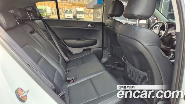 Kia Sportage 2017 — photo 10