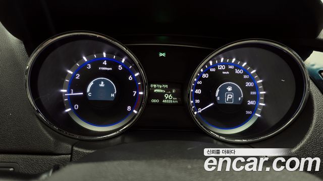 Hyundai Sonata 2011 — photo 8
