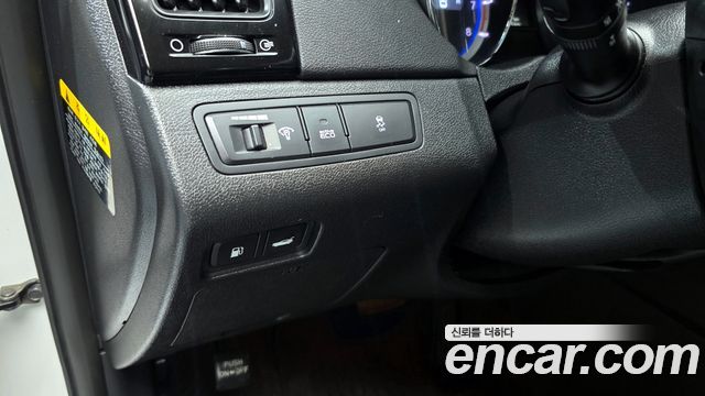 Hyundai Sonata 2011 — photo 15