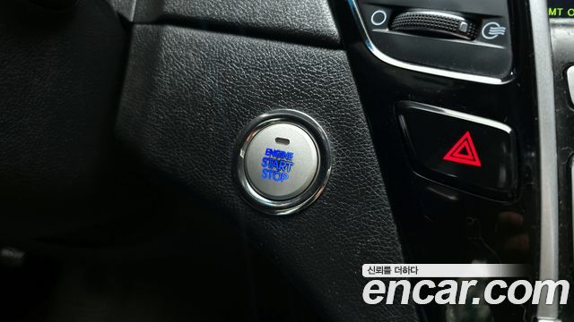 Hyundai Sonata 2011 — photo 19