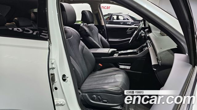 Genesis GV80 2020 — photo 10